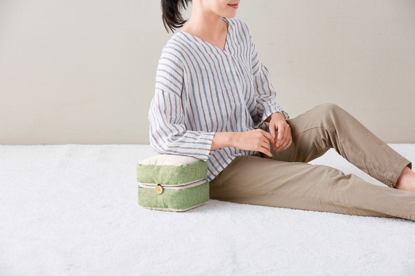 正座も楽々！マルチアレンジクッションのイメージ8